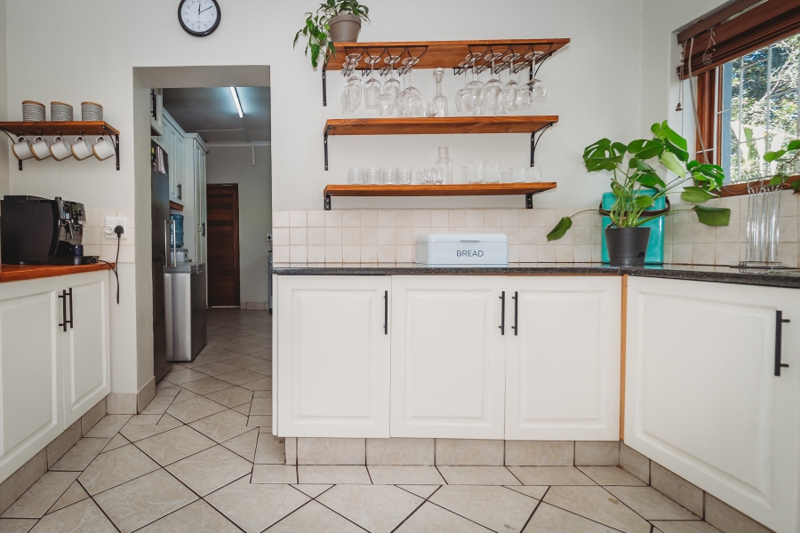 4 Bedroom Property for Sale in Heatherlands Western Cape